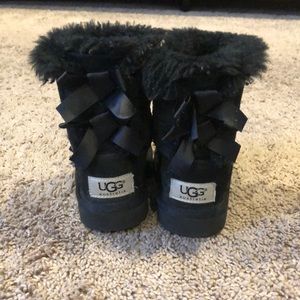 Toddler Bailey Bow Ugg Boot, Sz 6, Black